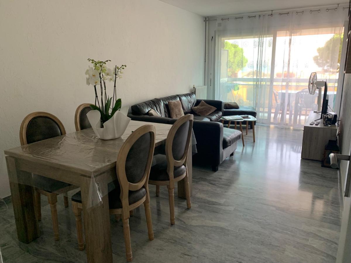 קאן Appartement A 2 Pas De La Mer מראה חיצוני תמונה