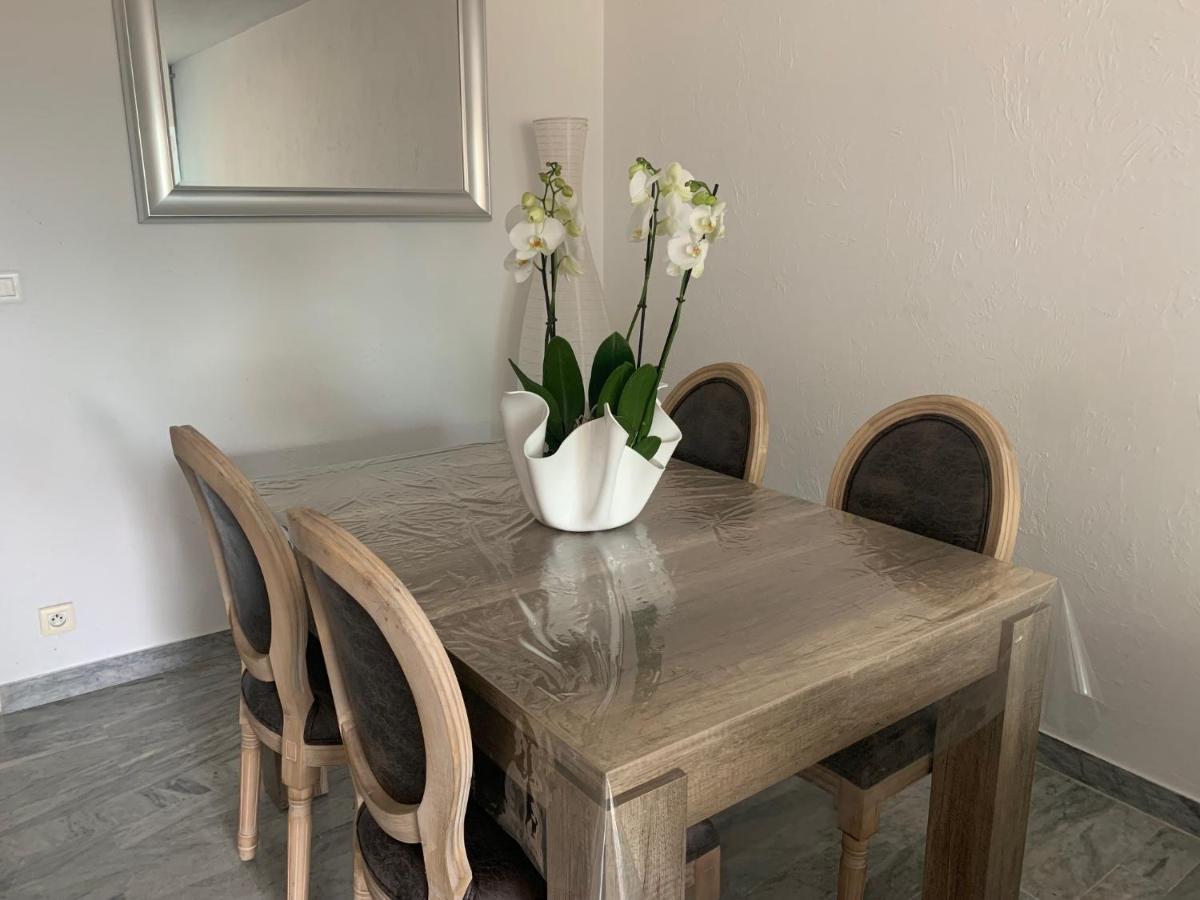 קאן Appartement A 2 Pas De La Mer מראה חיצוני תמונה