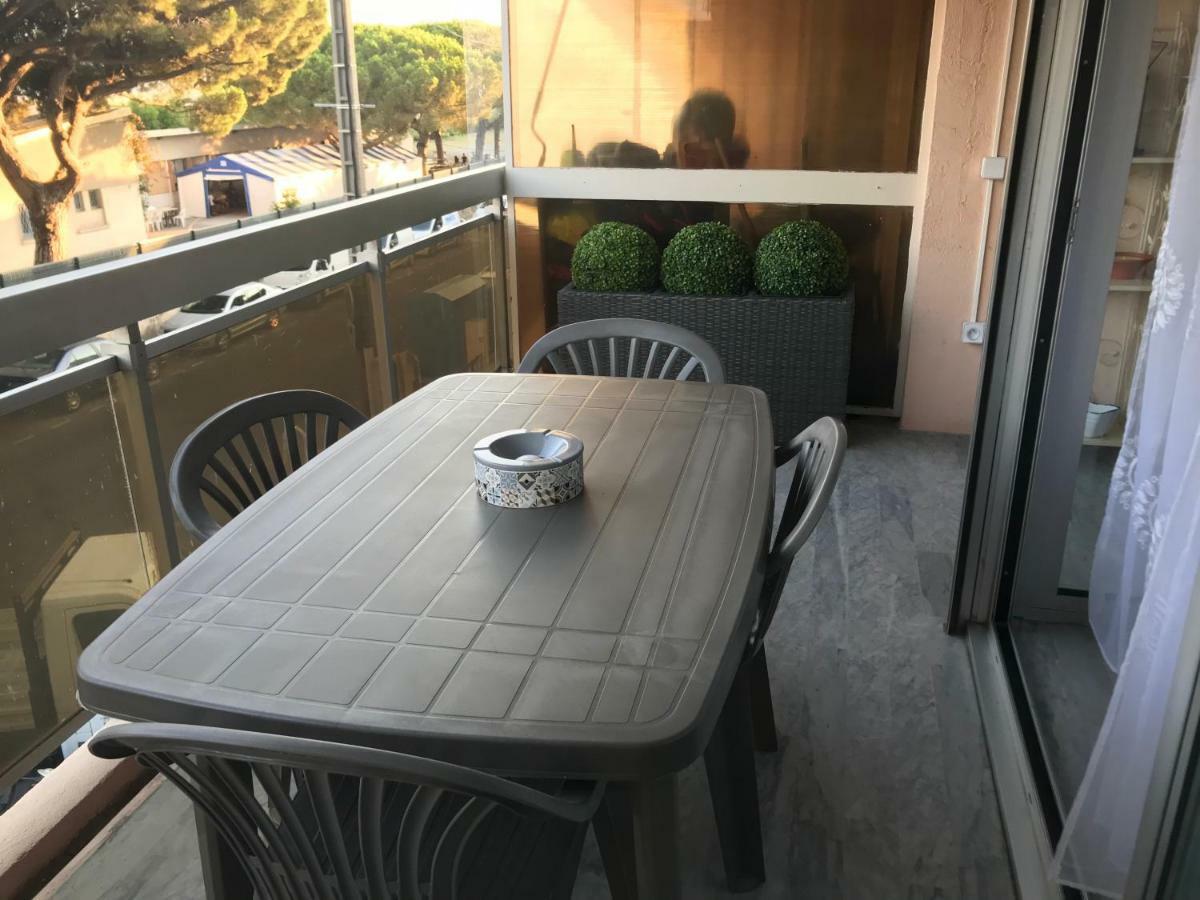 קאן Appartement A 2 Pas De La Mer מראה חיצוני תמונה